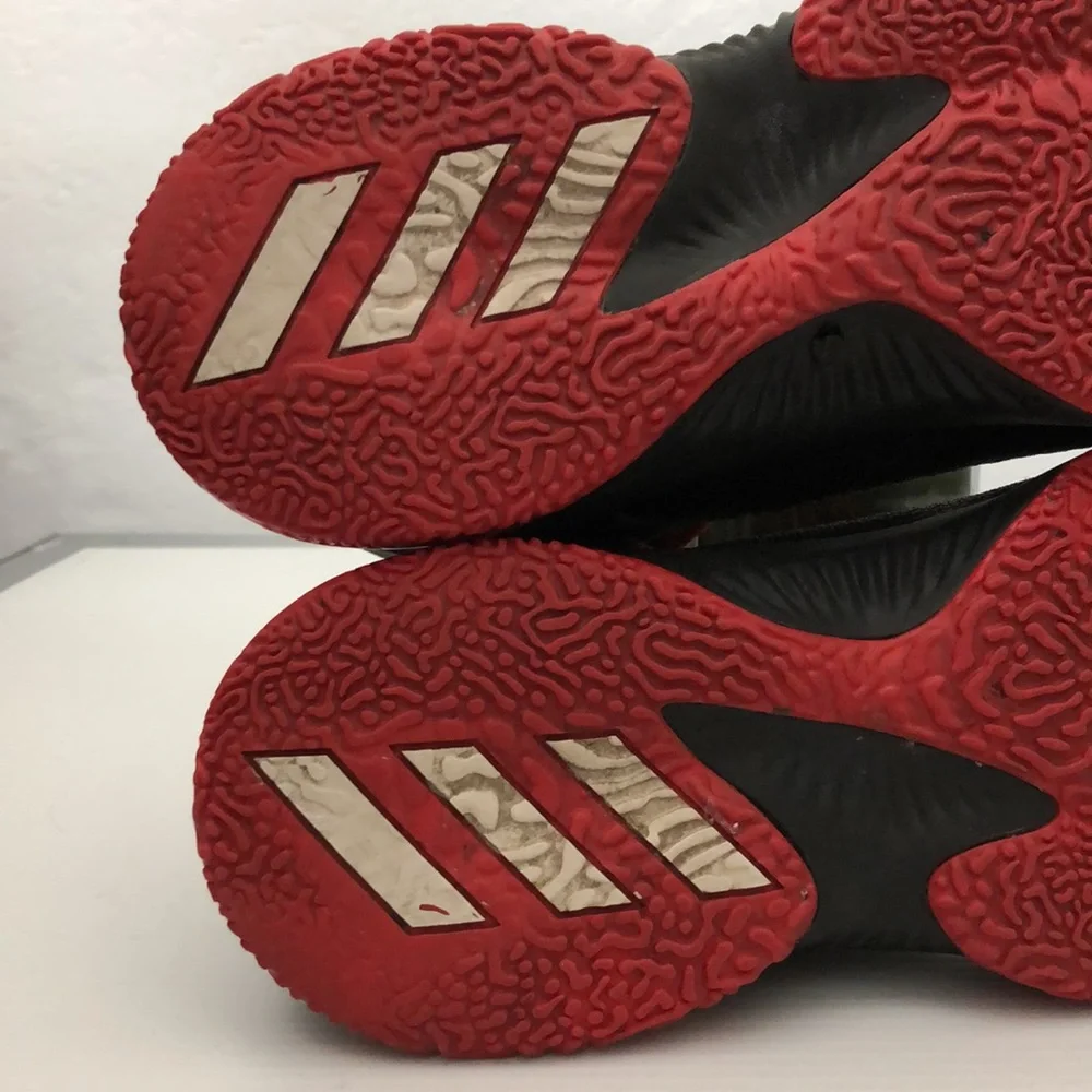 ADIDAS RED BLACK BASKETBALL SNEAKERS MENS SIZE 8